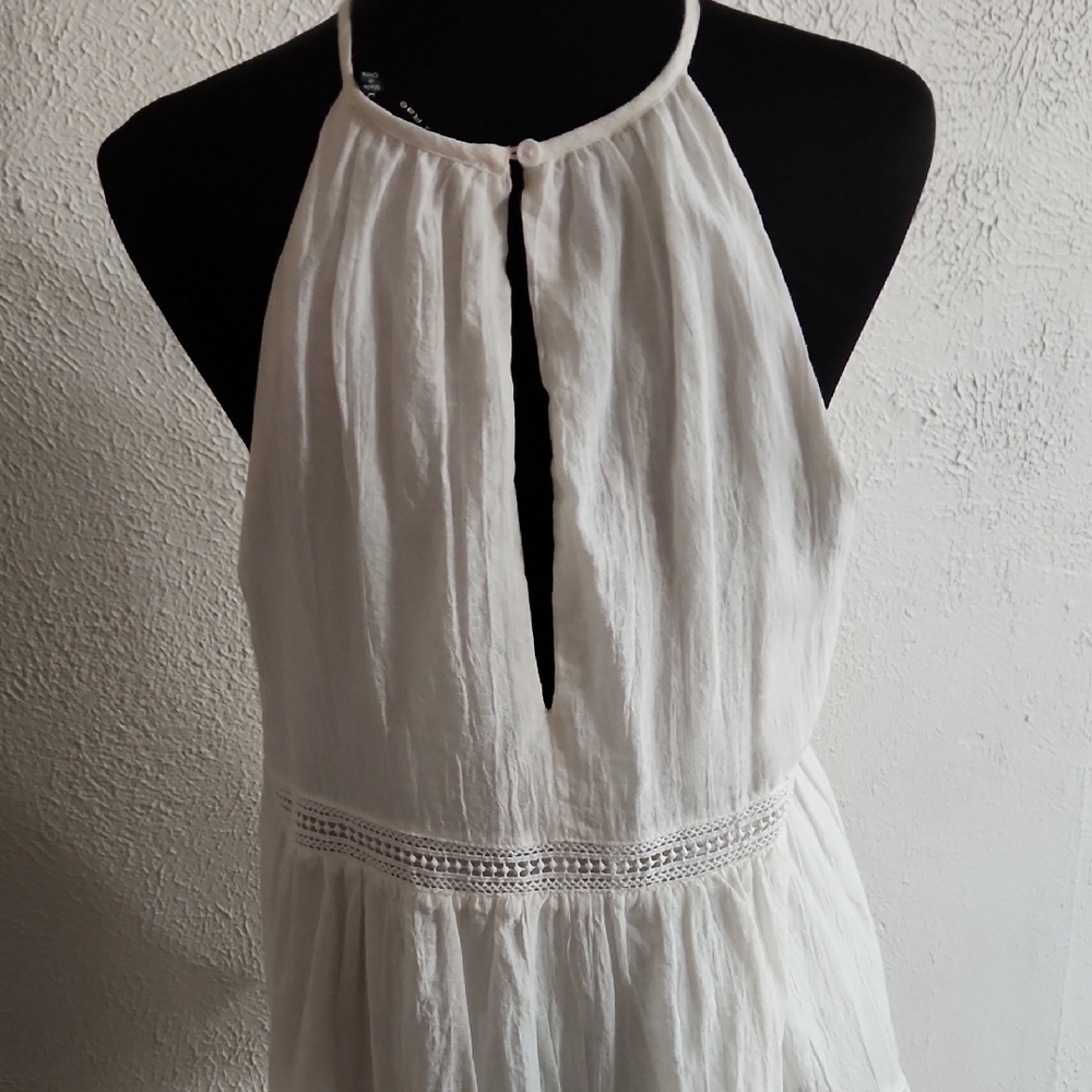 Doe & Rae Cream Halter Top - Picture 3 of 8